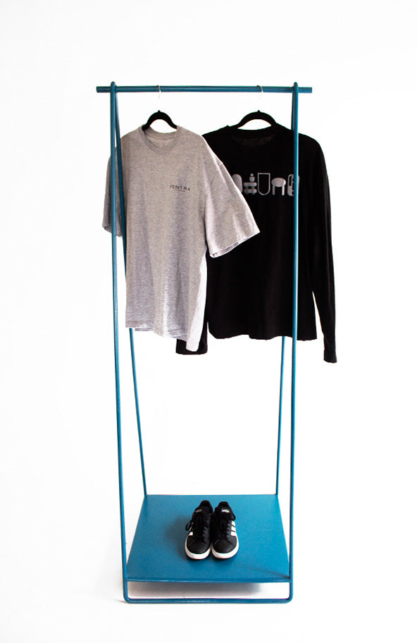 Rack de Ropa Huipil
